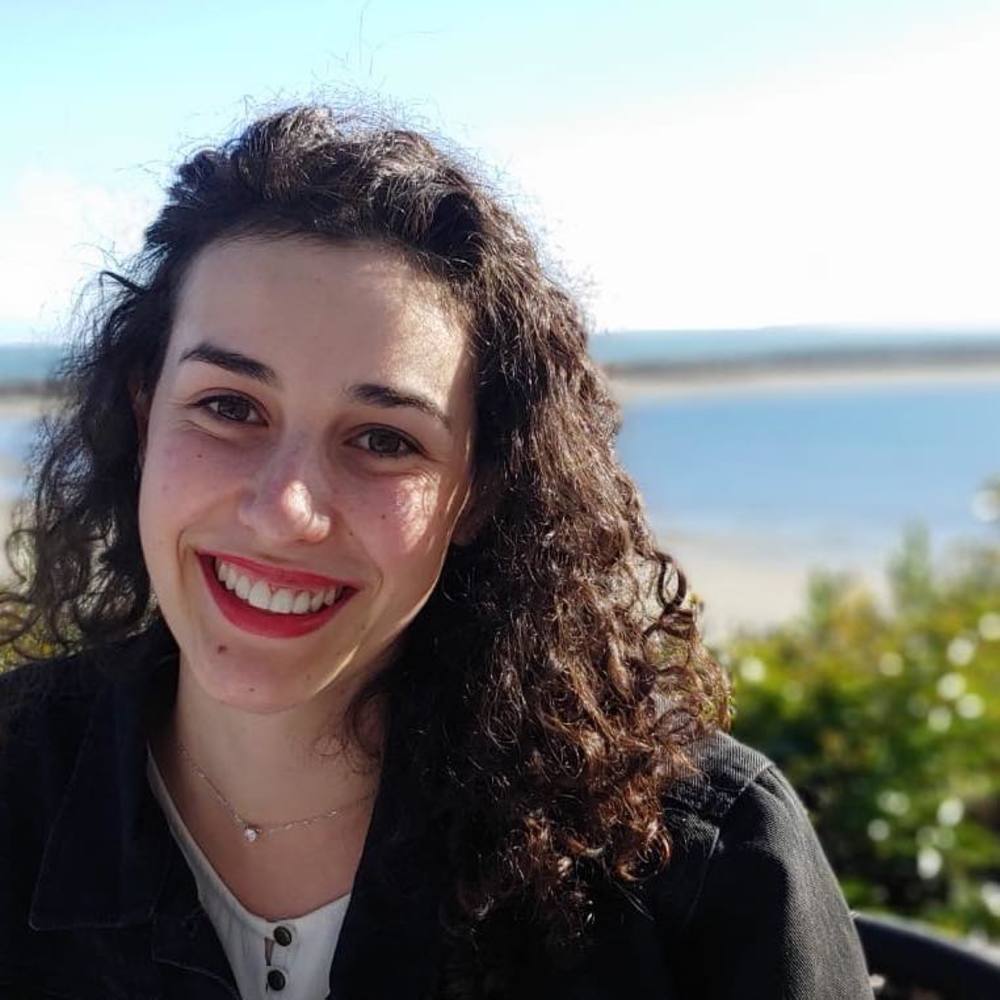 Meet your Posher, Lauren miriam